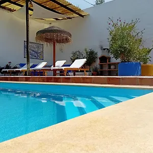 https://bb-el-oasis.es-andalucia.com